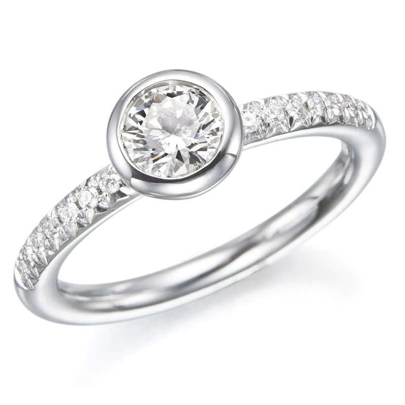 טבעת אירוסין Iris