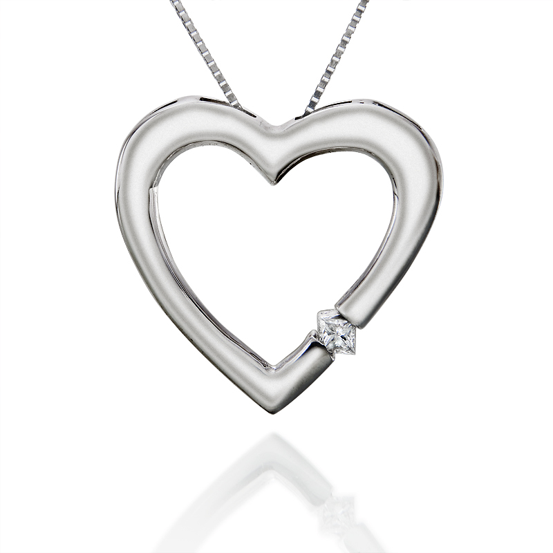 תליון יהלום LOVE