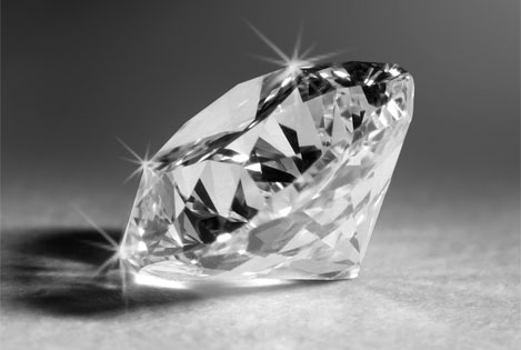 מידע מקצועי - קנייה נכונה של יהלומים ותכשיטי יוקרה