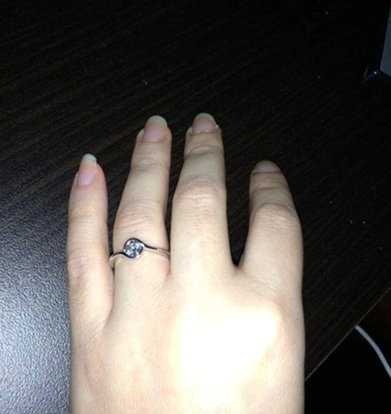 גם אני מאוהבת בטבעת Helena שלי