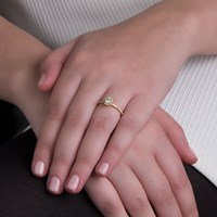 טבעת אירוסין Mika