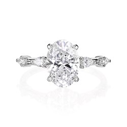 טבעת אירוסין 2.00 קראט - Oval Pear