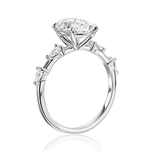 טבעת אירוסין 2.00 קראט - Oval Pear