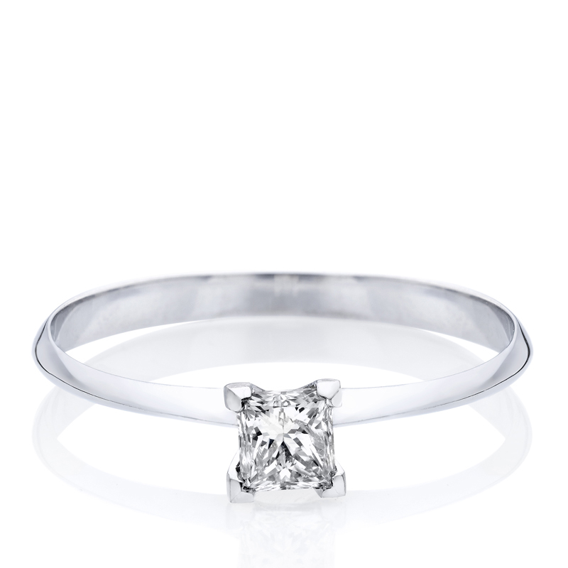 טבעת יהלום Tulip