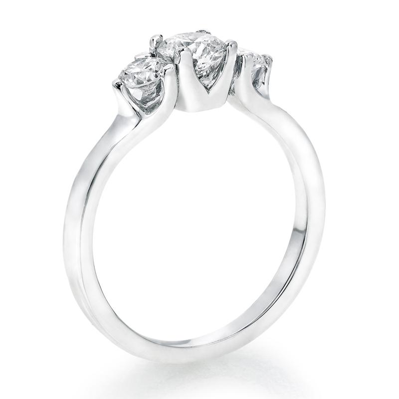 טבעת יהלומים Jasmin